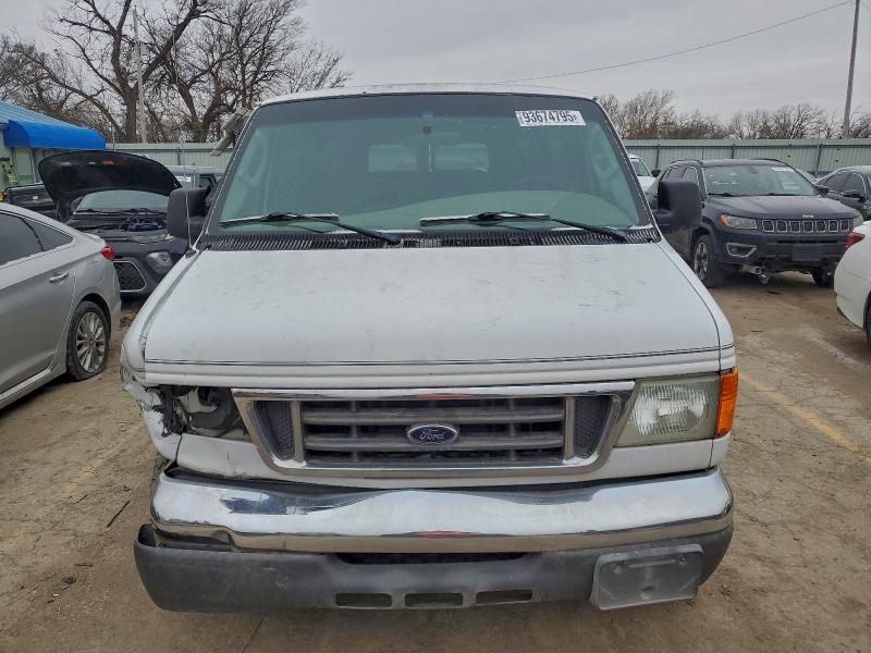 Photo 5 from auction – 2004 FORD ECONOLINE with VIN 1FMRE11L44HB09085