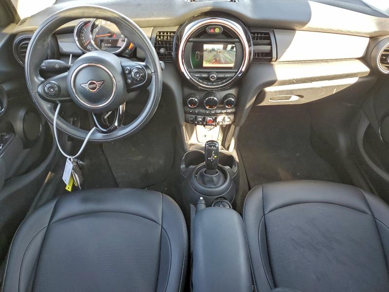 Photo 8 from auction – 2020 MINI COOPER with VIN WMWXU7C0XL2L89369
