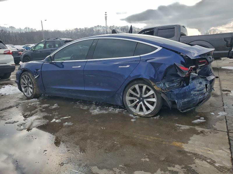 Photo 2 from auction – 2018 TESLA MODEL 3 with VIN 5YJ3E1EB8JF097840