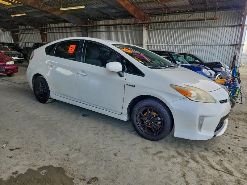 Photo 4 from auction – 2012 TOYOTA PRIUS with VIN JTDKN3DU2C5514500