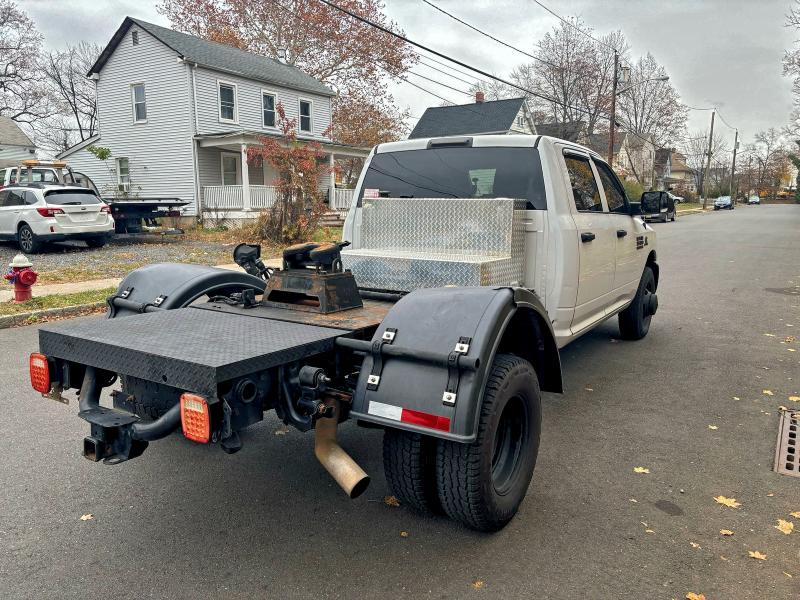 Photo 4 from auction – 2017 RAM 3500 ST with VIN 3C63RPGL9HG751561