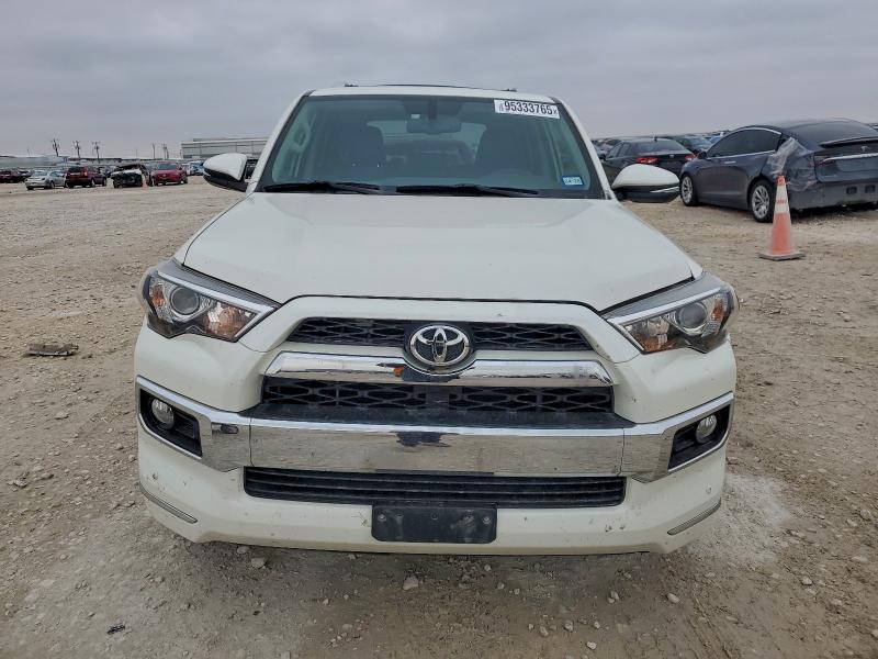 Photo 5 from auction – 2018 TOYOTA 4RUNNER SR with VIN JTEZU5JR3J5175395