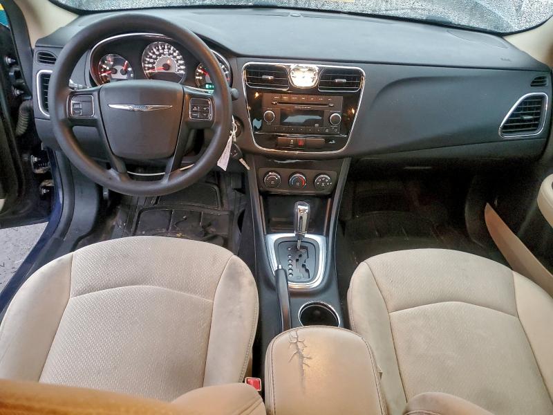 Photo 8 from auction – 2013 CHRYSLER 200 LX with VIN 1C3CCBAB3DN733835