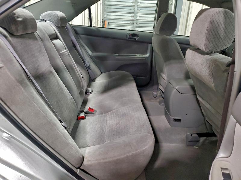 Photo 10 from auction – 2002 TOYOTA CAMRY LE with VIN 4T1BE30K42U017050