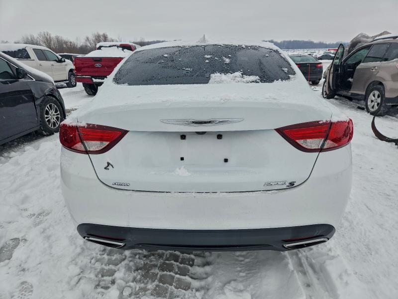 Photo 6 from auction – 2016 CHRYSLER 200 S with VIN 1C3CCCDG8GN114648