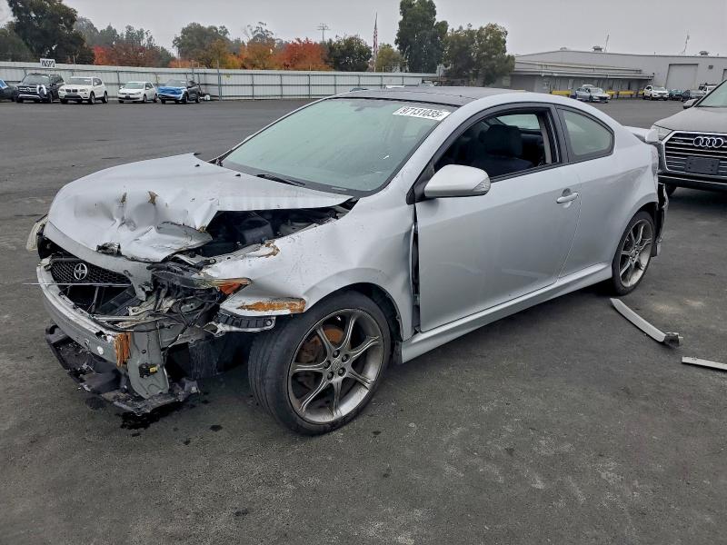 TOYOTA SCION TC 2005 with VIN JTKDE177450043543 - Photo from auction