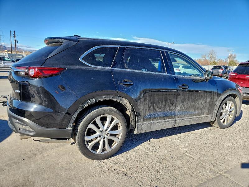 Photo 3 from auction – 2018 MAZDA CX-9 TOURI with VIN JM3TCBCY7J0216860