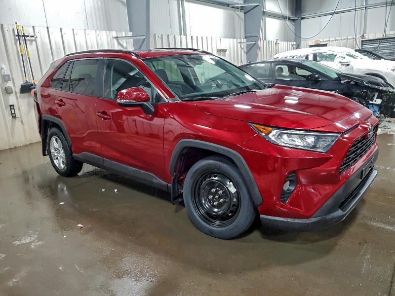 Photo 4 from auction – 2020 TOYOTA RAV4 XLE with VIN 2T3P1RFV2LC124016