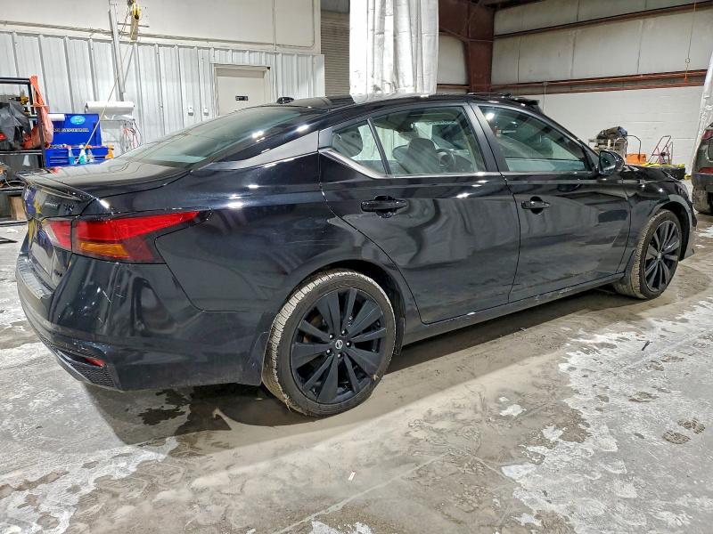 Photo 3 from auction – 2022 NISSAN ALTIMA SR with VIN 1N4BL4CW8NN412643