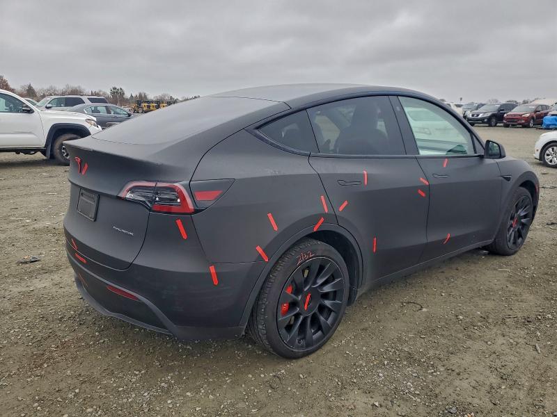 Photo 3 from auction – 2023 TESLA MODEL Y with VIN 7SAYGDEE3PF764885