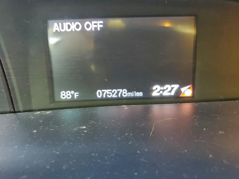Photo 9 from auction – 2015 HONDA CIVIC SE with VIN 2HGFB2F73FH561898