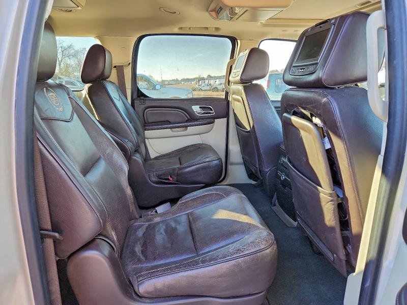 Photo 11 from auction – 2011 CADILLAC ESCALADE E with VIN 1GYS4KEF5BR395629