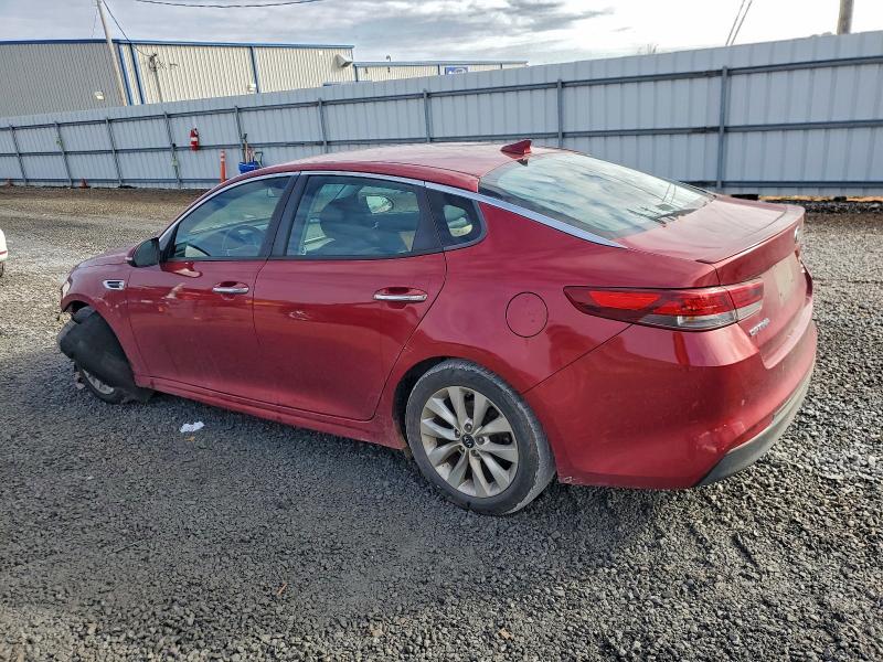 Photo 2 from auction – 2018 KIA OPTIMA SE with VIN 5XXGT4L32JG217360