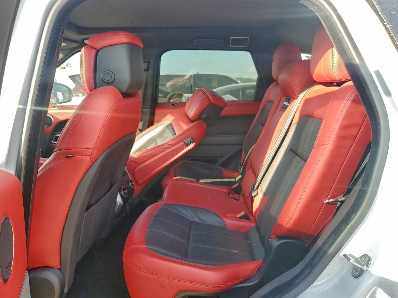 Photo 11 from auction – 2019 LAND ROVER RANGE ROVE with VIN SALWV2SV1KA421179