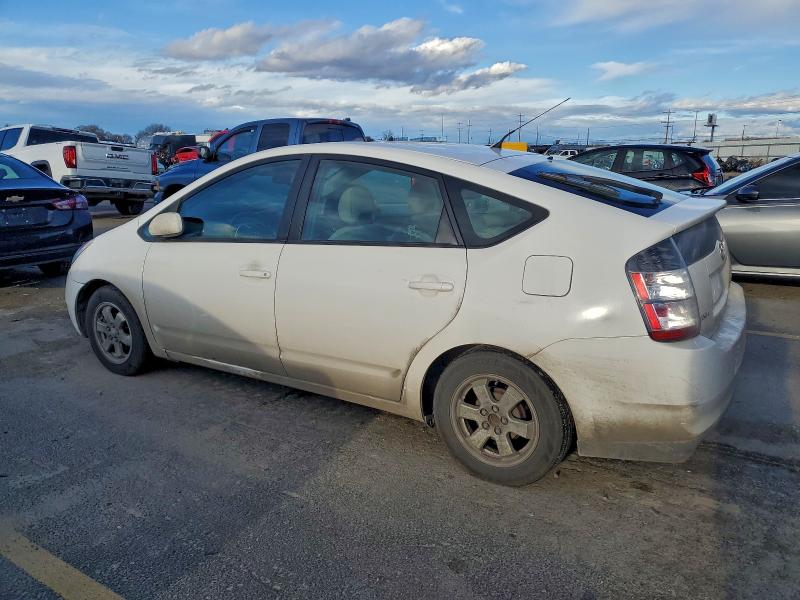 Photo 2 from auction – 2005 TOYOTA PRIUS with VIN JTDKB22U053054046