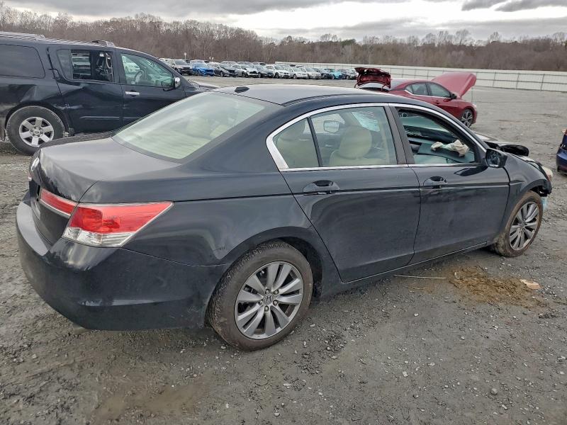 Photo 3 from auction – 2012 HONDA ACCORD EXL with VIN 1HGCP2F89CA129453