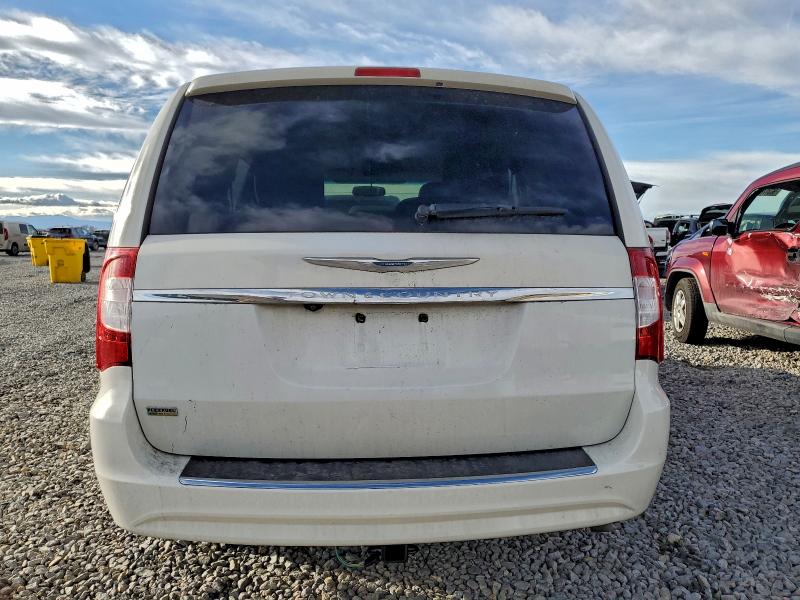 Photo 6 from auction – 2012 CHRYSLER TOWN & COU with VIN 2C4RC1BG3CR126071