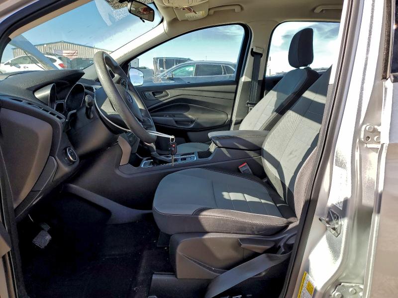 Photo 7 from auction – 2019 FORD ESCAPE S with VIN 1FMCU0F71KUA36275