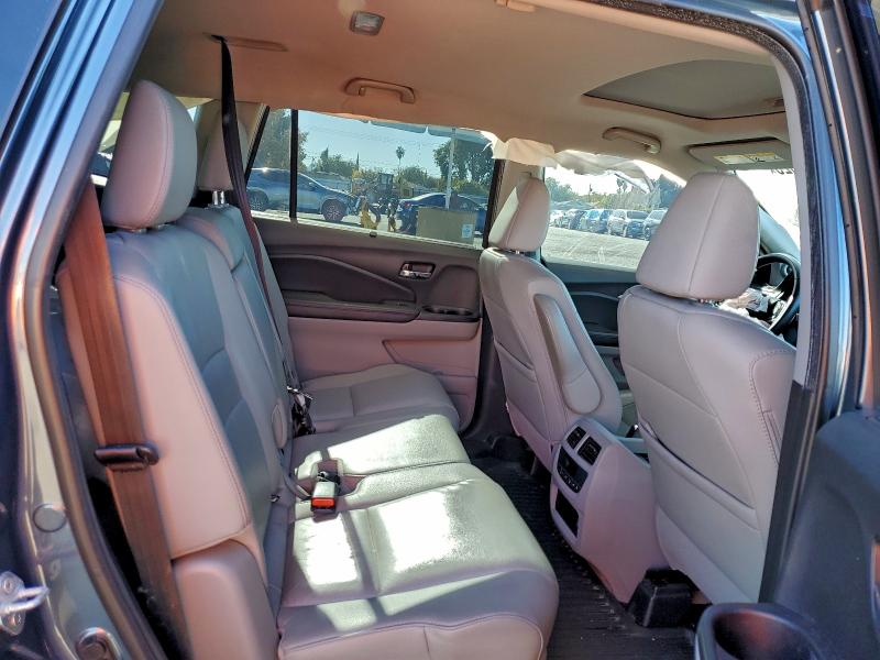 Photo 11 from auction – 2022 HONDA PILOT with VIN 5FNYF6H28NB050440