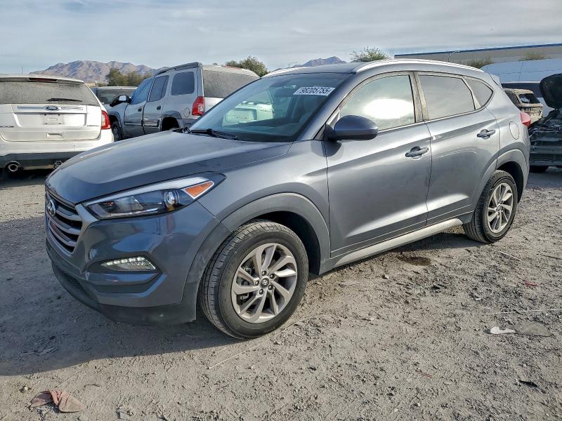 HYUNDAI TUCSON LIM 2017 with VIN KM8J33A47HU265058 - Photo from auction