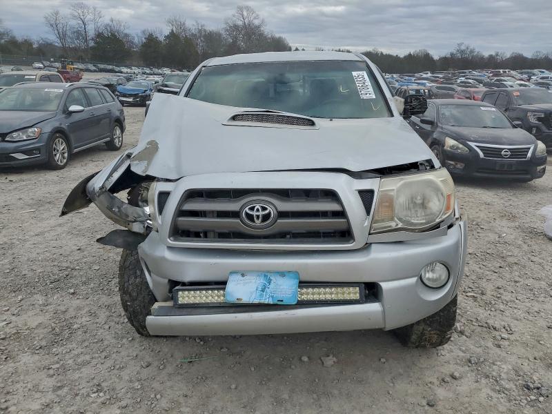 Photo 5 from auction – 2010 TOYOTA TACOMA DOU with VIN 3TMLU4EN9AM048172