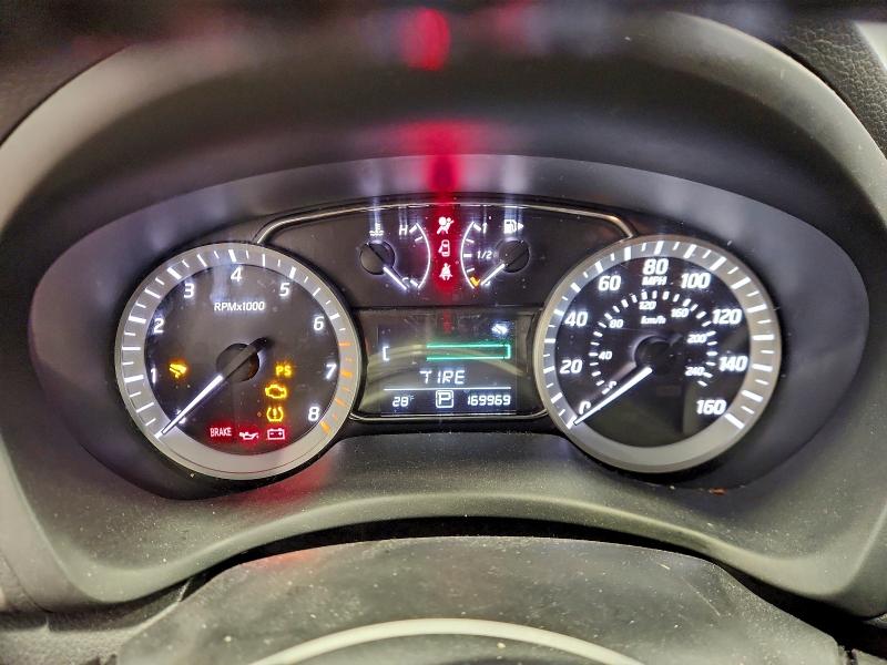 Photo 9 from auction – 2013 NISSAN SENTRA S with VIN 3N1AB7AP1DL669585