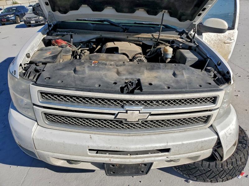 Photo 11 from auction – 2012 CHEVROLET SILVERADO with VIN 3GCPKSE76CG114031