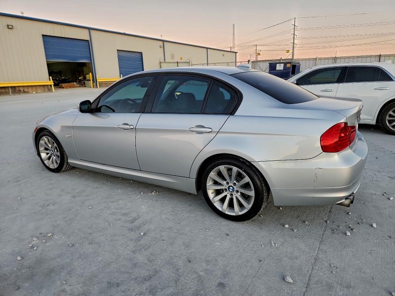 Photo 2 from auction – 2011 BMW 328 I with VIN WBAPH7C50BE675678