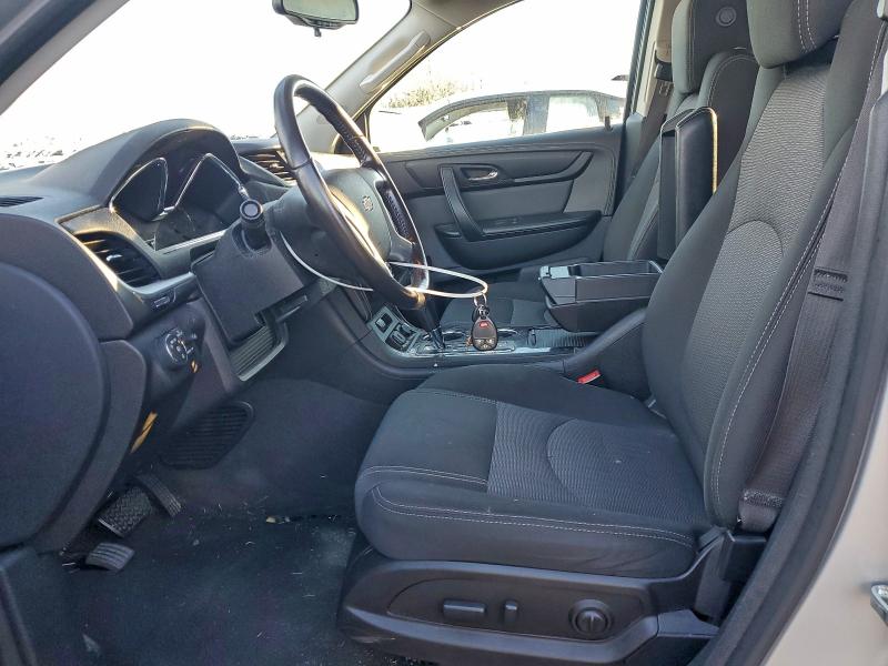 Photo 7 from auction – 2017 CHEVROLET TRAVERSE L with VIN 1GNKVGKD8HJ211589
