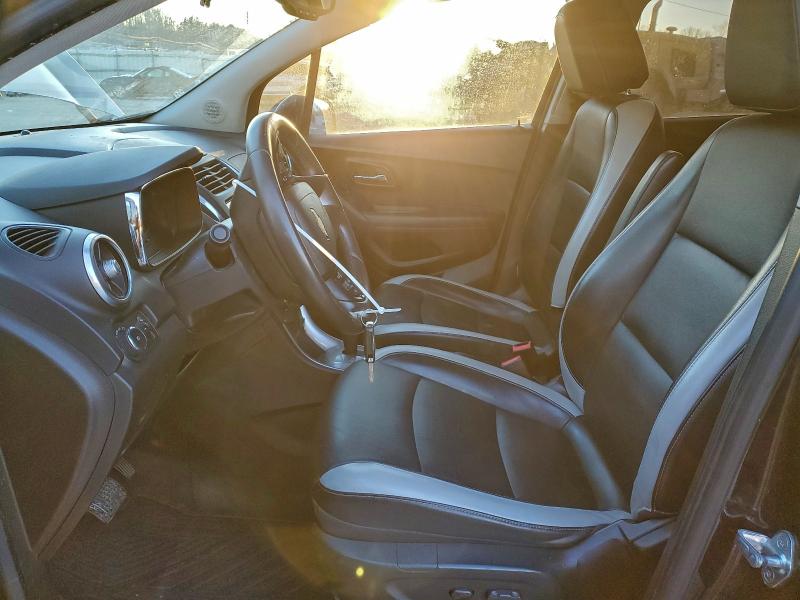 Photo 7 from auction – 2016 CHEVROLET TRAX LTZ with VIN KL7CJRSB5GB696170