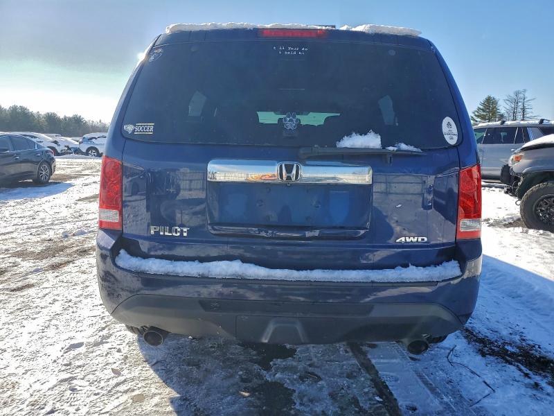 Photo 6 from auction – 2015 HONDA PILOT EXLN with VIN 5FNYF4H78FB028116