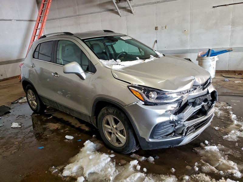 Photo 4 from auction – 2019 CHEVROLET TRAX with VIN KL7CJLSB1KB963424