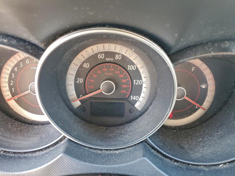 Foto 9 de la subasta – 2010 KIA FORTE EX con VIN KNAFU4A23A5050656