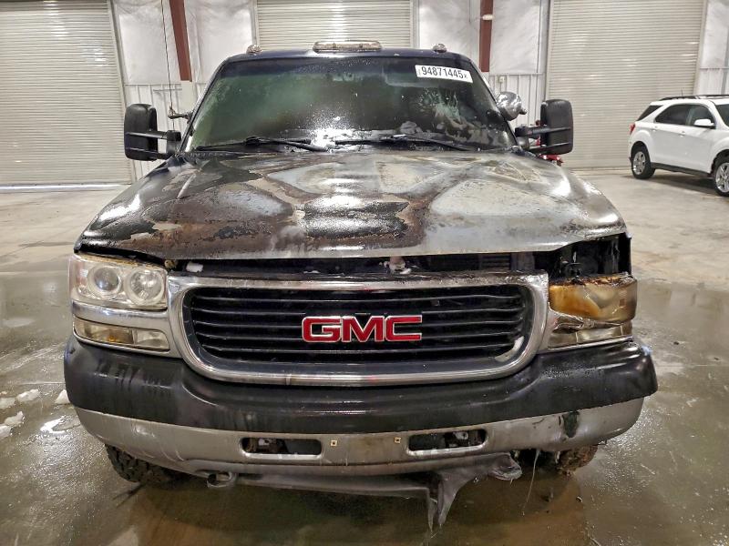 Photo 5 from auction – 2002 GMC NEW SIERRA with VIN 1GTJK33152F208203