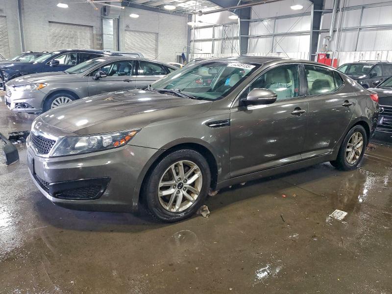 KIA OPTIMA LX 2011 with VIN KNAGM4A7XB5090315 - Photo from auction