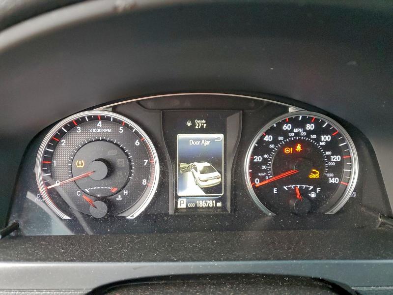 Photo 9 from auction – 2015 TOYOTA CAMRY LE with VIN 4T1BF1FK7FU012200