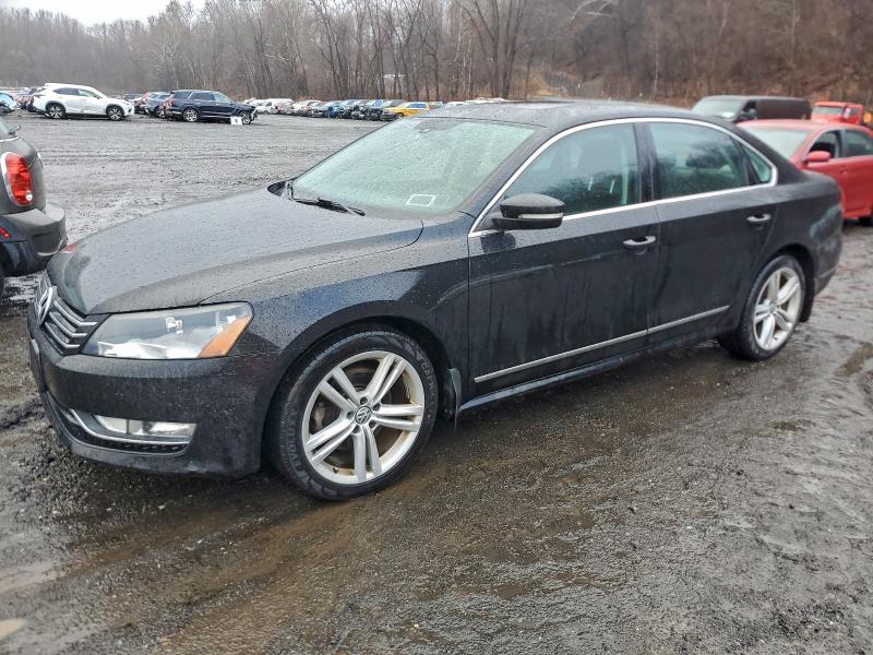 VOLKSWAGEN PASSAT SE 2015 with VIN 1VWBT7A32FC070220 - Photo from auction