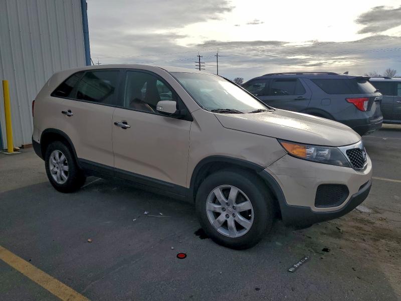 Photo 4 from auction – 2011 KIA SORENTO BA with VIN 5XYKT3A13BG126228