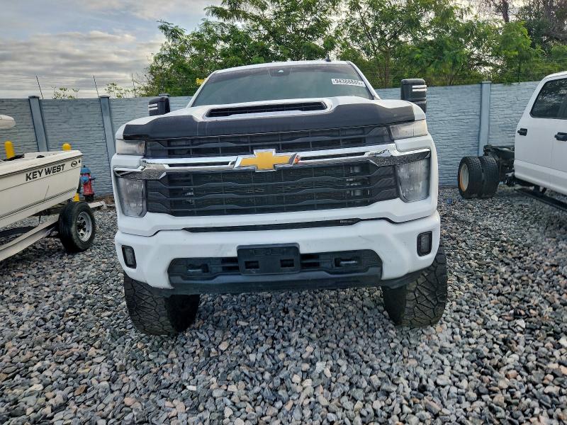 Photo 5 from auction – 2024 CHEVROLET SILVERADO with VIN 1GC1YNEY5RF226330