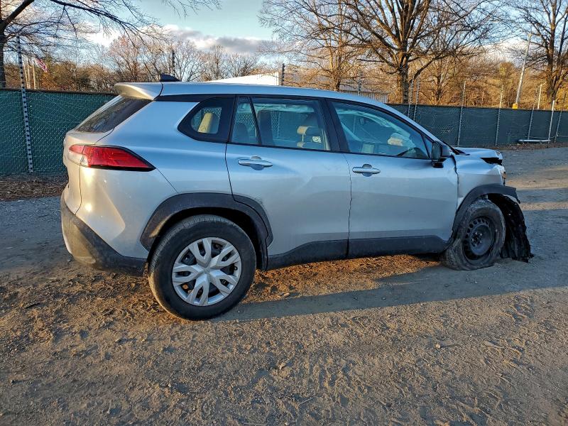 Photo 3 from auction – 2025 TOYOTA COROLLA CROSS with VIN 7MUAAAAG8SV145943