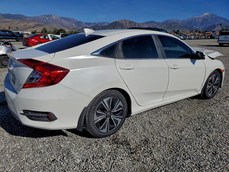 Photo 3 from auction – 2018 HONDA CIVIC with VIN JHMFC1F38JX007228