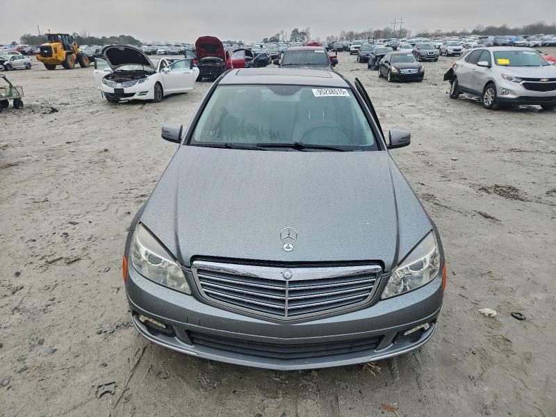 Zdjęcie 5 z aukcji – 2011 MERCEDES-BENZ C z VIN WDDGF5EB7BR170123