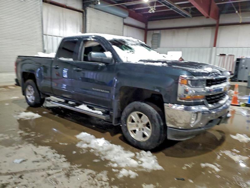 Photo 4 from auction – 2017 CHEVROLET SILVERADO with VIN 1GCVKREC2HZ217435