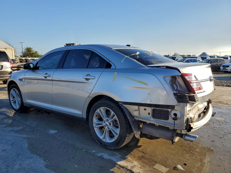 Photo 2 from auction – 2015 FORD TAURUS SEL with VIN 1FAHP2E83FG199561