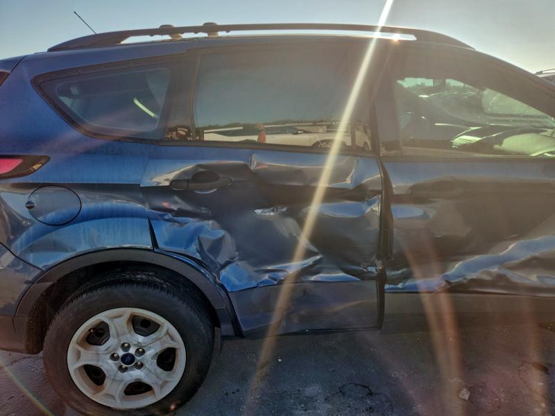 Photo 11 from auction – 2018 FORD ESCAPE S with VIN 1FMCU0F77JUB36895