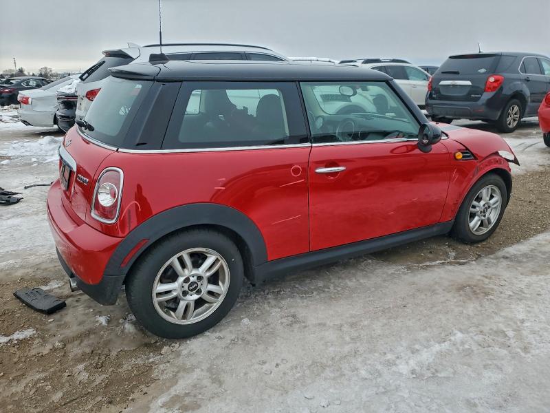Photo 3 from auction – 2013 MINI COOPER with VIN WMWSU3C50DT546627