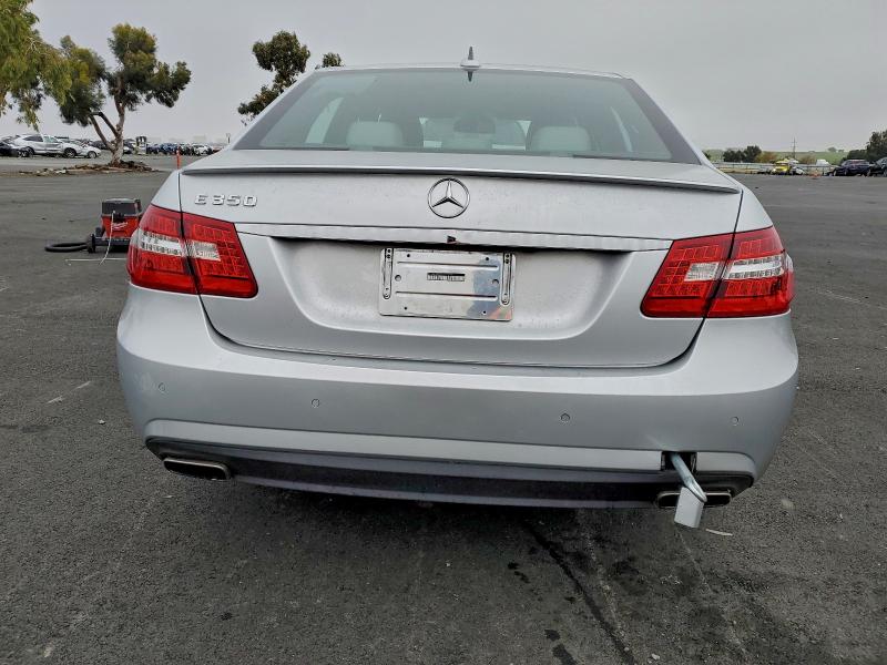 Photo 6 from auction – 2013 MERCEDES-BENZ E 350 with VIN WDDHF5KB7DA675217