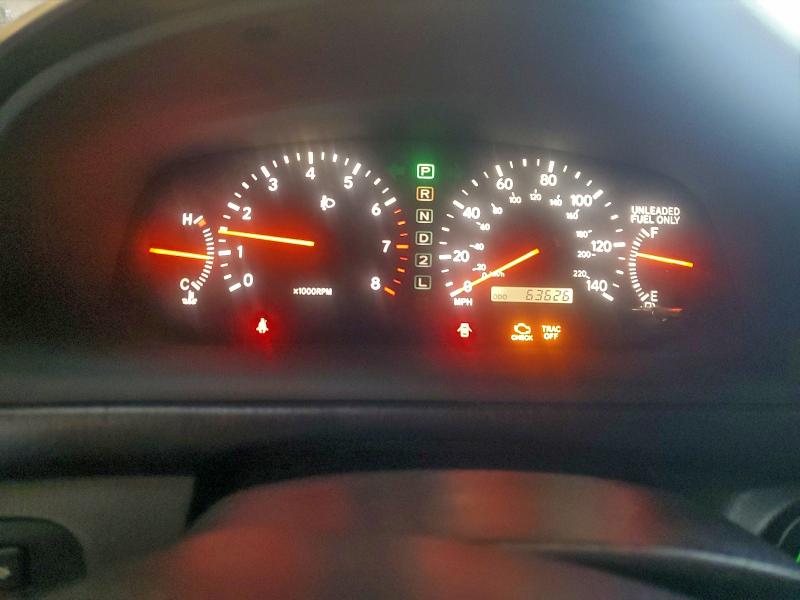 Photo 9 from auction – 2001 LEXUS ES 300 with VIN JT8BF28G215111902
