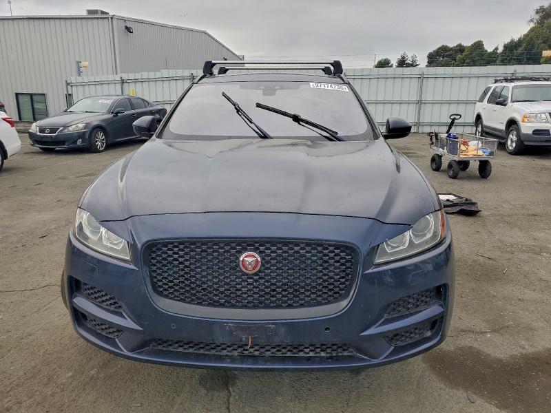 Photo 5 from auction – 2018 JAGUAR F-PACE PRE with VIN SADCJ2FX4JA280838