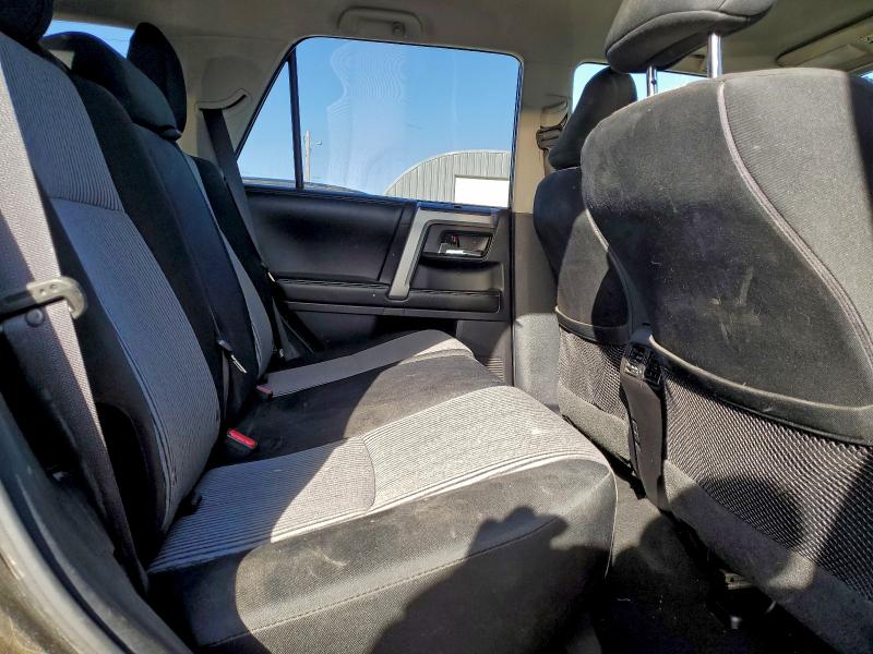 Photo 11 from auction – 2015 TOYOTA 4 RUNNER with VIN JTEBU5JR5F5229854